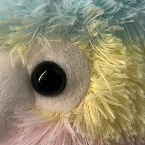 Rainbow Amuse alpaca Alpacasso plushie - Picture 8 of 8